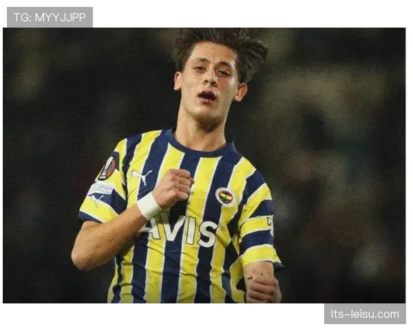 18岁法国中场阿尤布-布阿迪横空出世，七豪门争抢